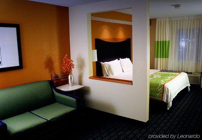 Fairfield Inn & Suites Oklahoma City Quail Springs/South Edmond Номер фото